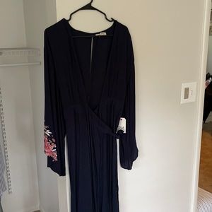 Billabong Wrap dress with floral sleeves